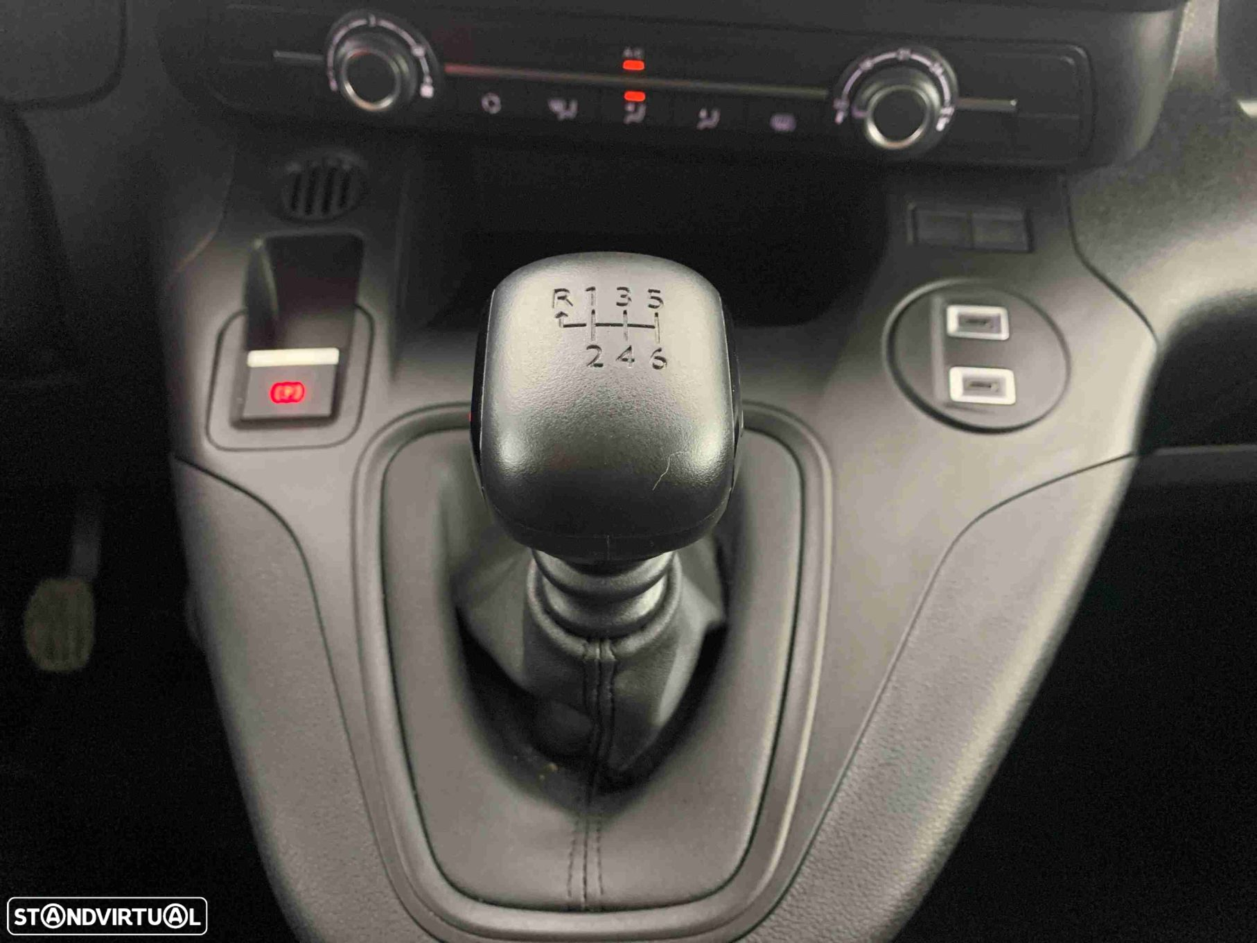 Peugeot Partner 1.5 BlueHDi Standard - 9