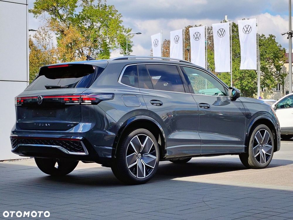 Volkswagen Tiguan - 6
