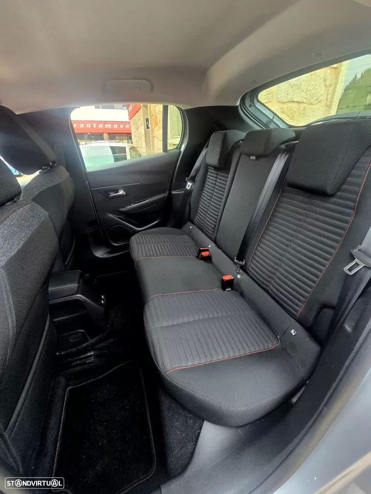 peugeot e-208 ver-50-kwh-active-pack - 13