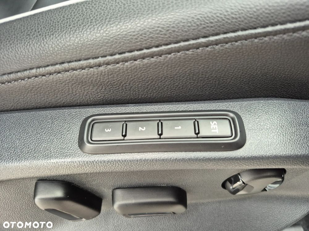 Volkswagen Tiguan 2.0 TSI BMT 4Mot Highline DSG - 31