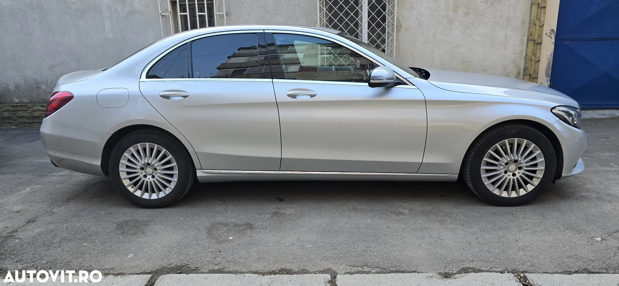 Mercedes-Benz C 250 (BlueTEC) d 4Matic 7G-TRONIC Exclusive - 2