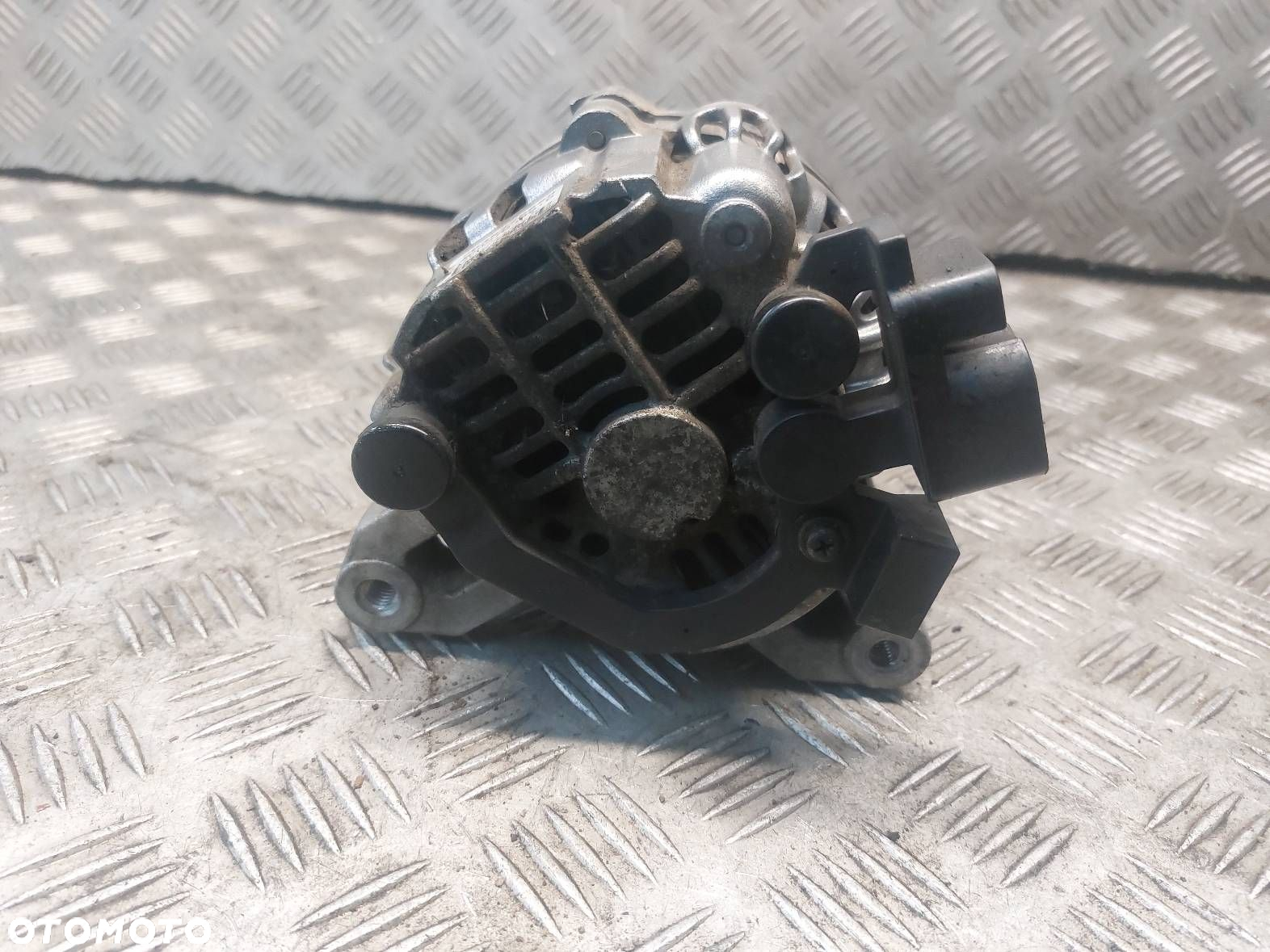 ALTERNATOR SUZUKI VITARA I 2.0 HDI 9635772880 - 3