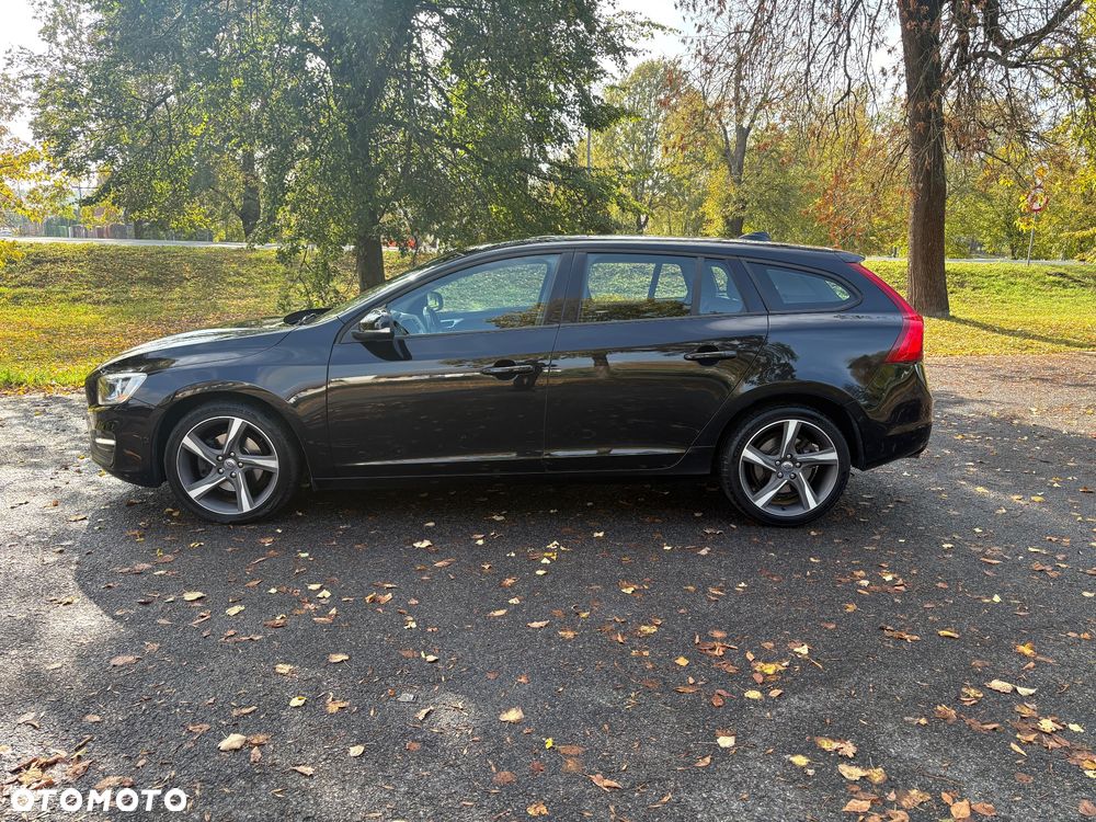 Volvo V60 D3 Geartronic Kinetic - 8
