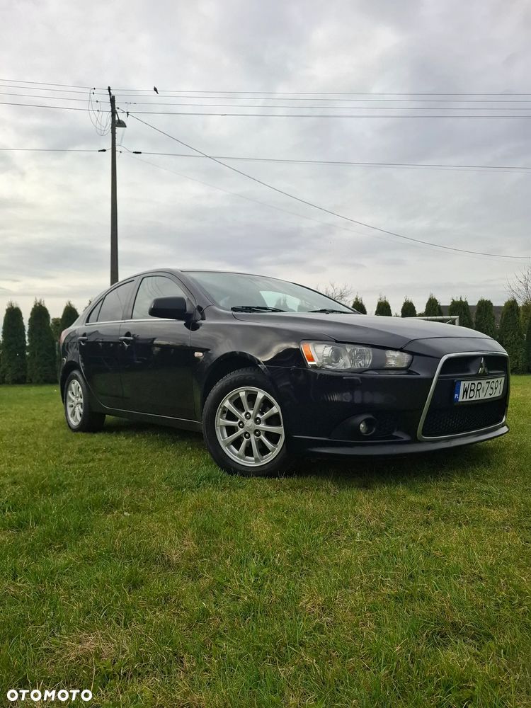 Mitsubishi Lancer 1.8 DID Intense - 1