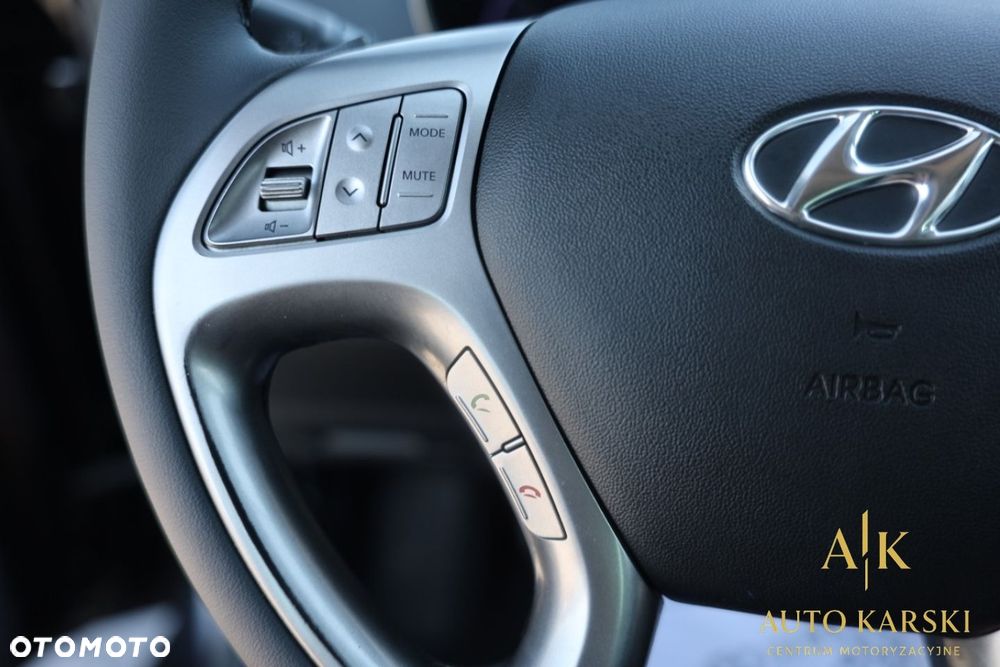 Hyundai ix35 - 23