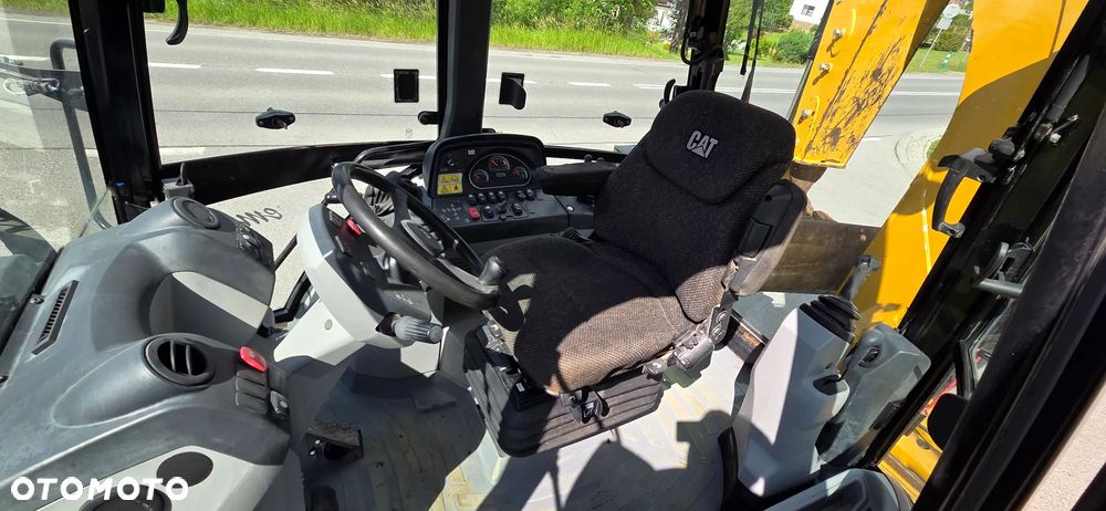 Caterpillar 432E  Joystick - 12