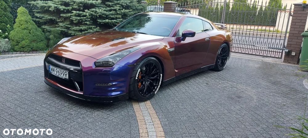Nissan GT-R Black Edition - 4