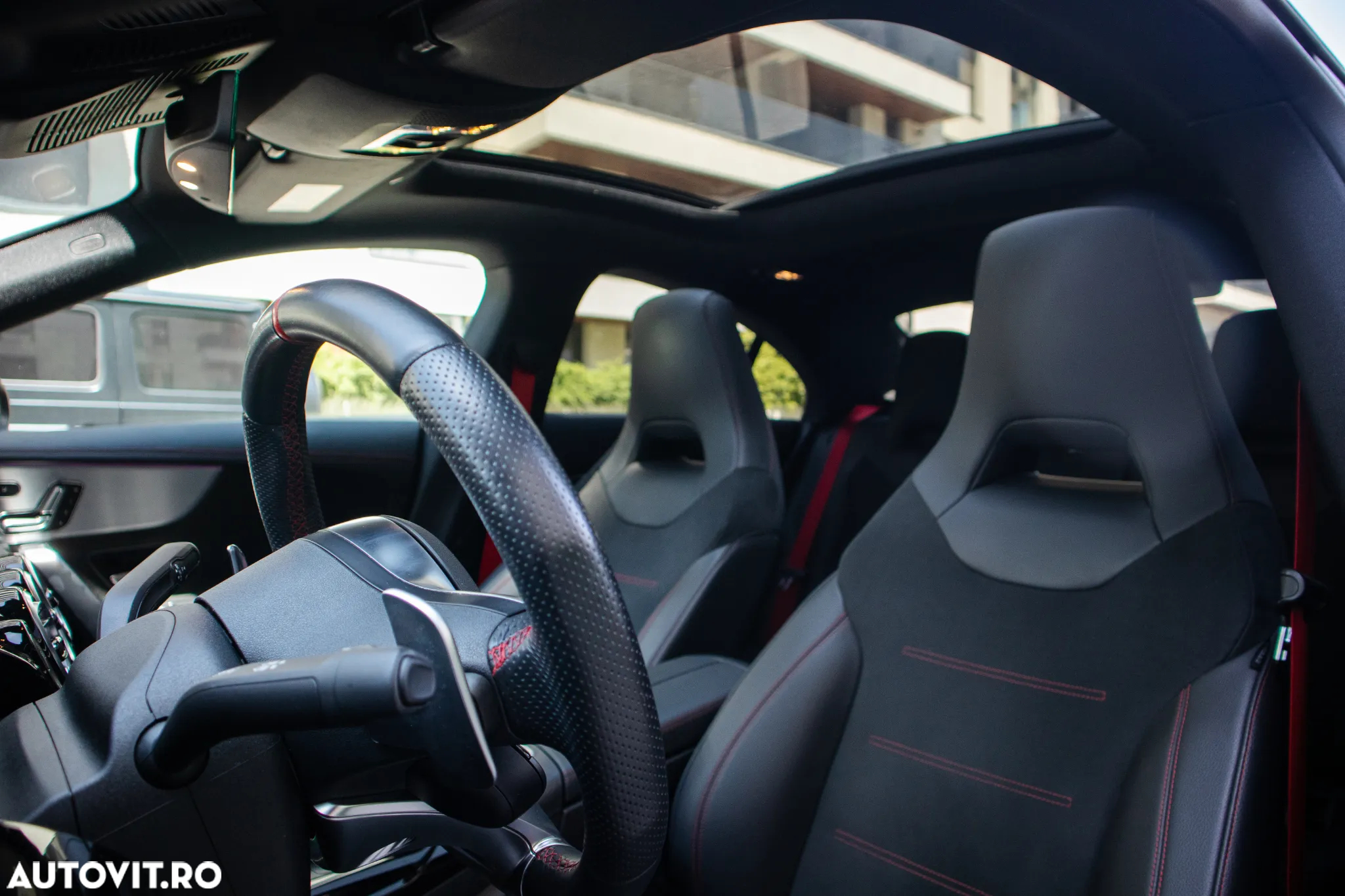 Mercedes-Benz CLA AMG 45 4Matic+ AMG Speedshift 8G-DCT - 12