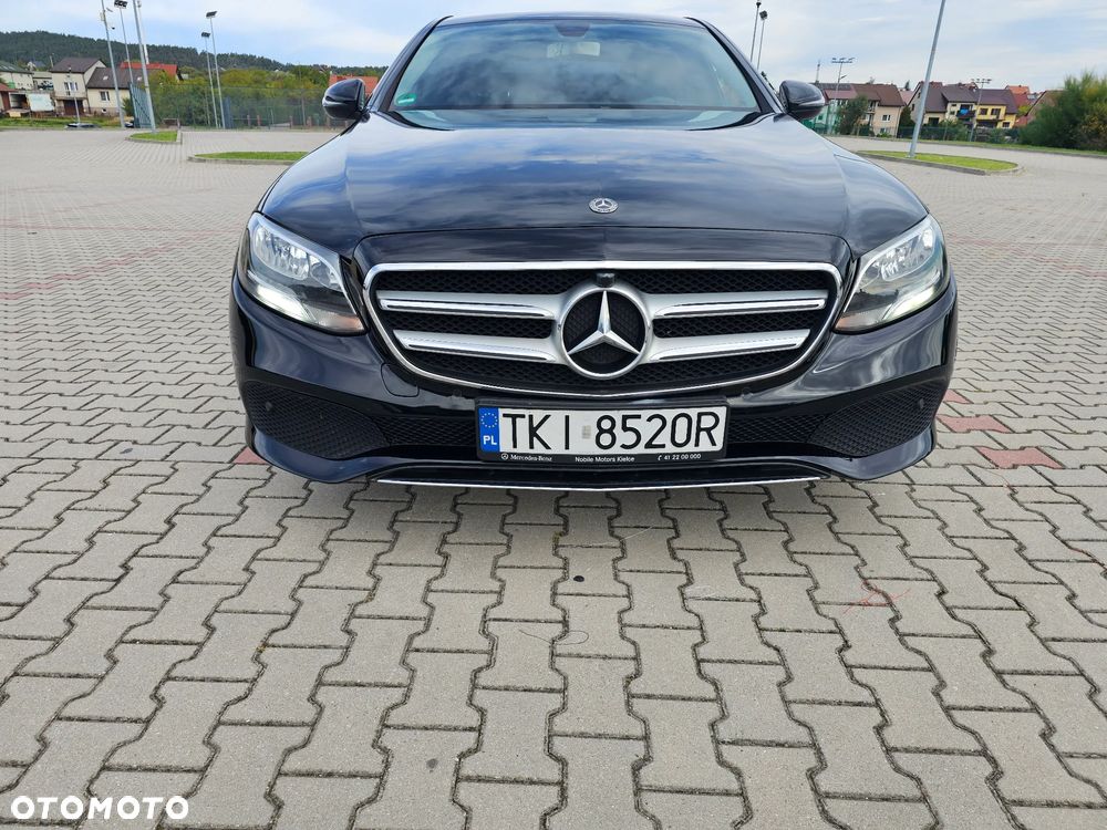 Mercedes-Benz Klasa E 200 d 9G-TRONIC Avantgarde - 4