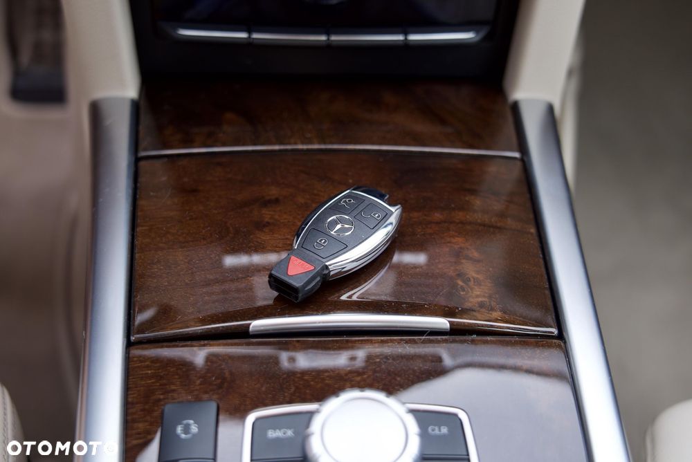 Mercedes-Benz Klasa E 350 4-Matic Avantgarde - 33