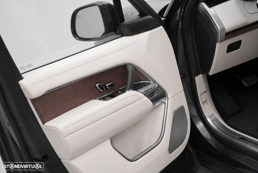 Land Rover Range Rover - 17