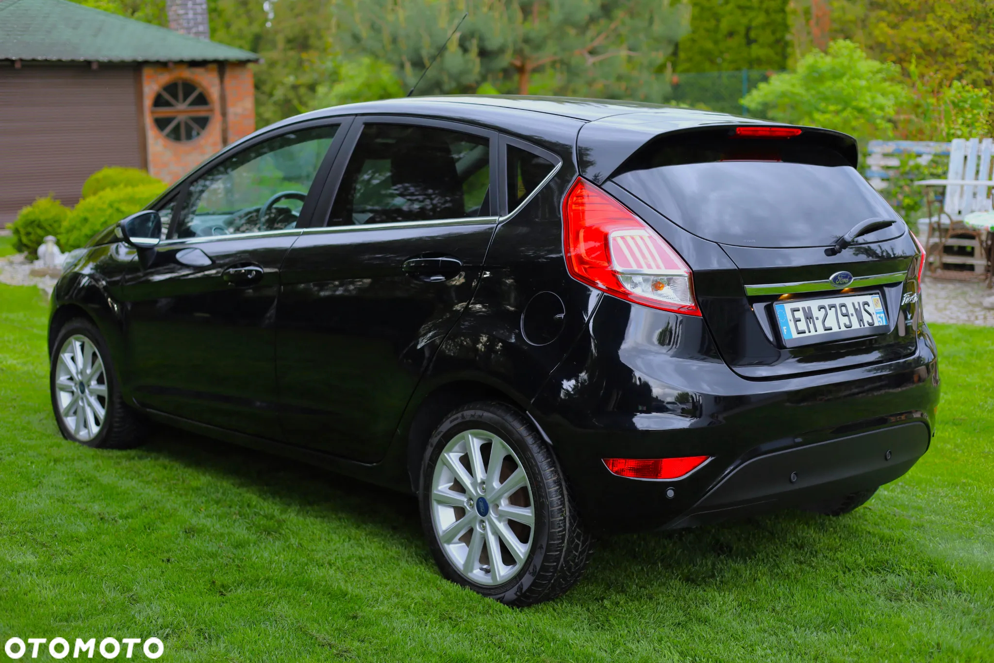 Ford Fiesta 1.5 TDCi Ambiente - 9