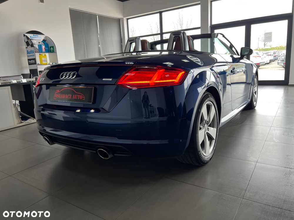 Audi TT Roadster - 6