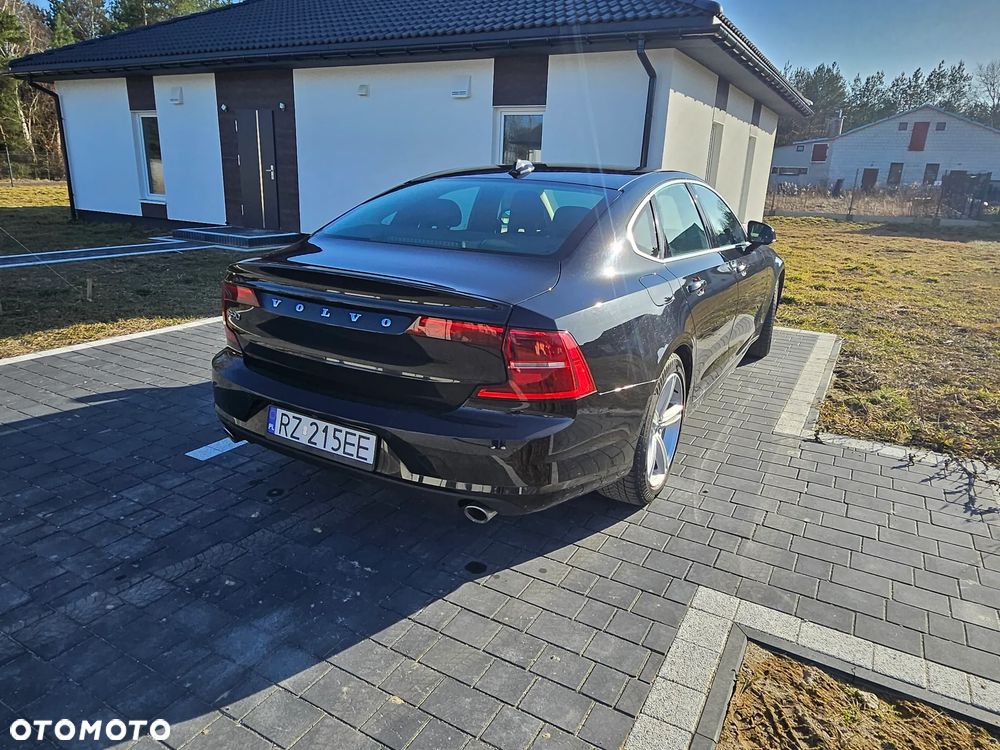 Volvo S90 D4 Momentum - 2