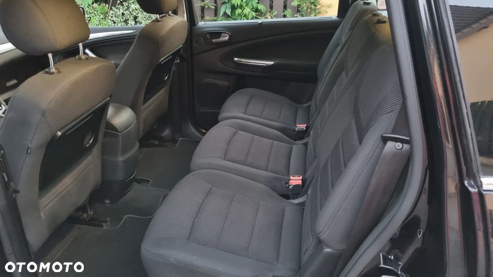 Ford S-Max 2.0 TDCi DPF Titanium - 12