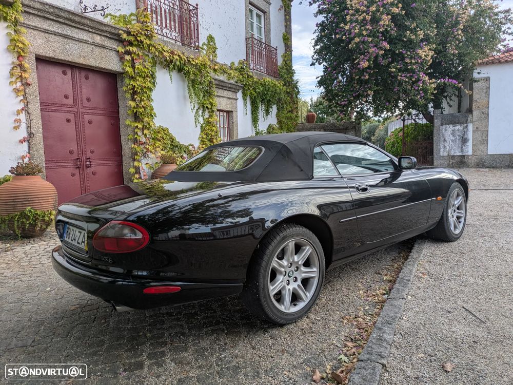 Jaguar XK - 13