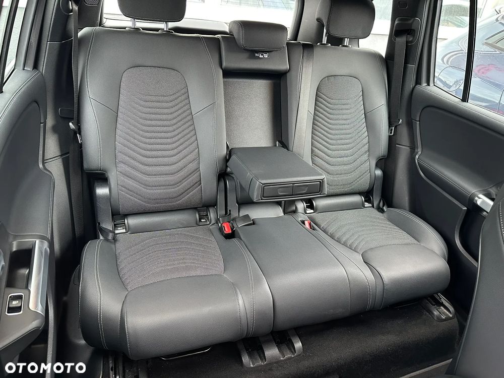 Mercedes-Benz EQB 250 66.5kWh Progressive - 27