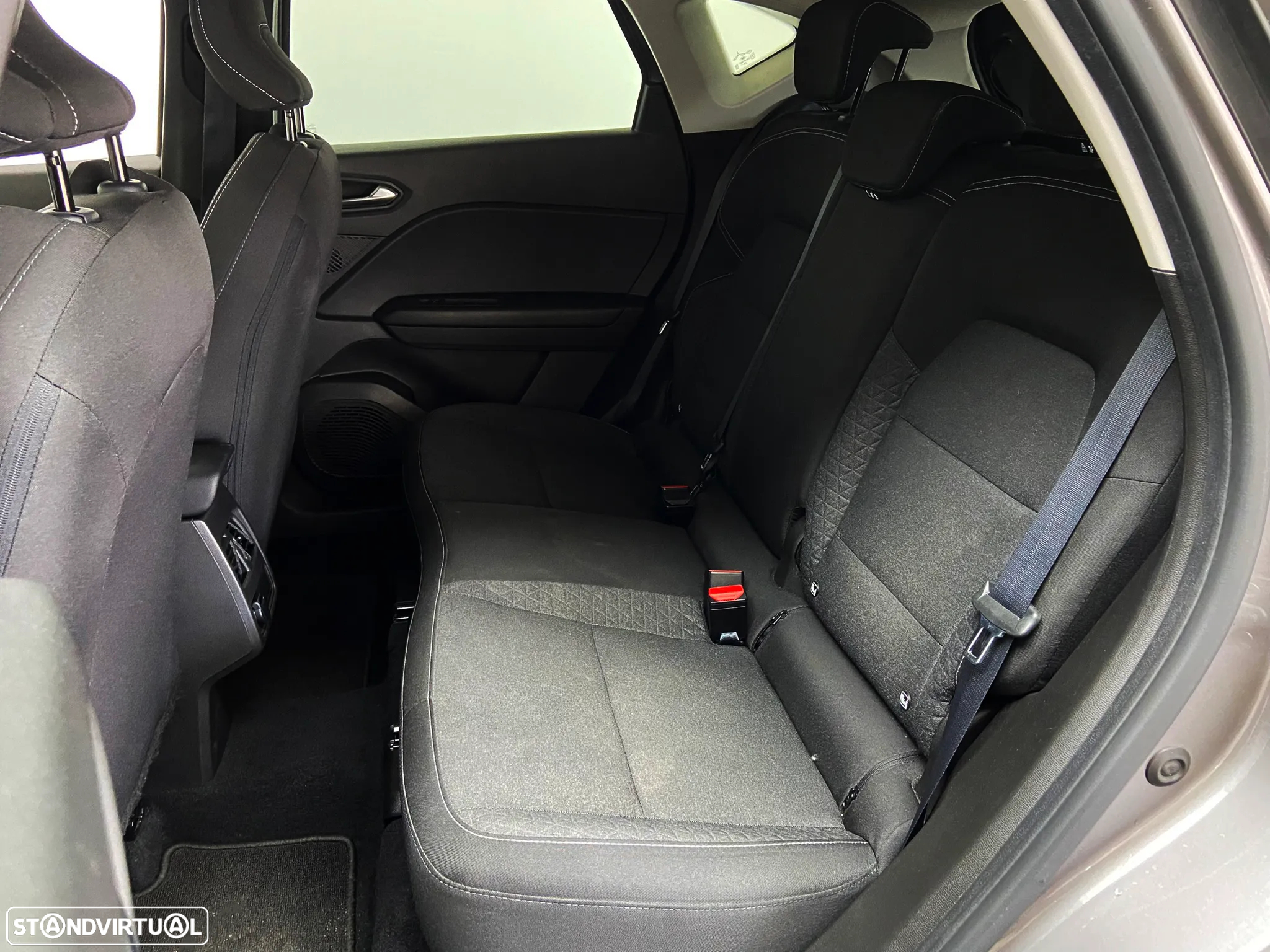 Mitsubishi ASX 1.0 MPI-T Launch Edition - 10