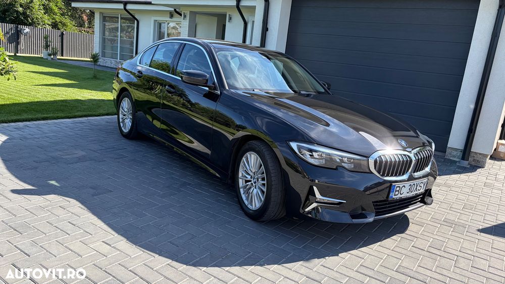 BMW Seria 3 320i Aut. Luxury Line - 21
