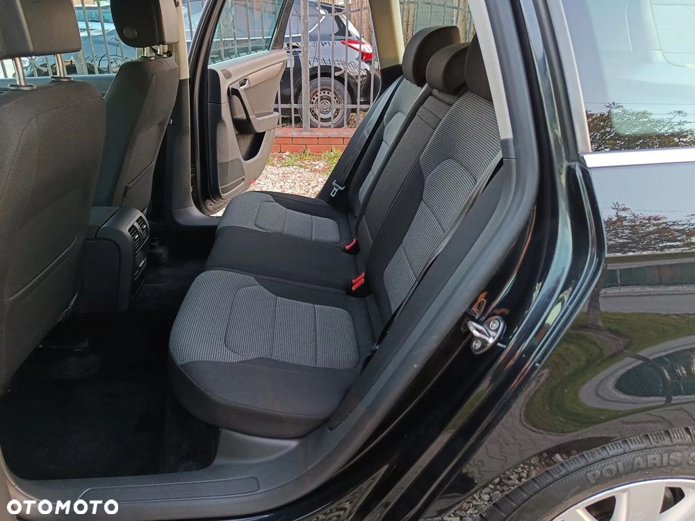 Volkswagen Passat 2.0 TDI DSG BlueMotion Technology Exclusive - 27