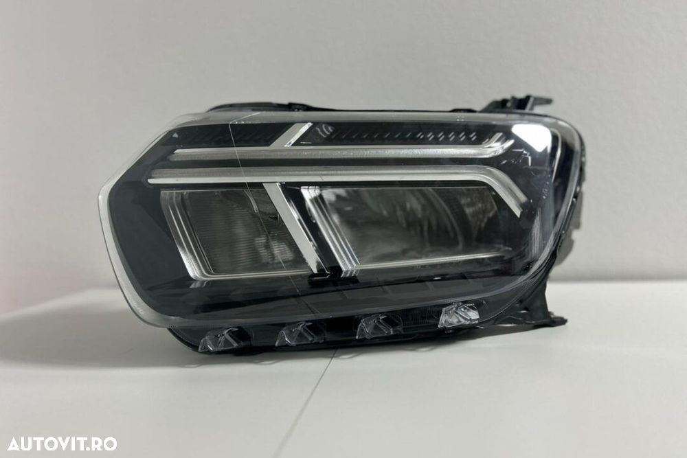 FAR STANGA LED DACIA DUSTER 2 FACELIFT | COD OEM : 260605549R - 2
