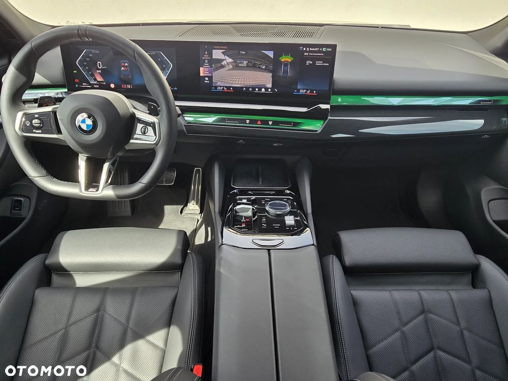 BMW Seria 5 520d xDrive mHEV M Sport - 17