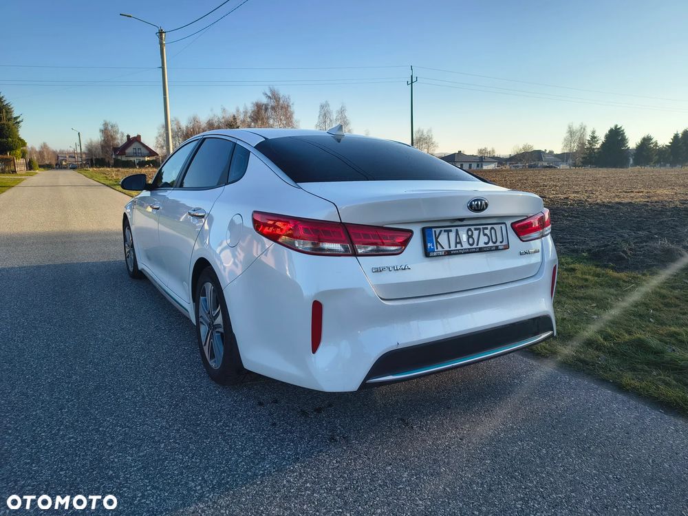 Kia Optima Plug-in Hybrid - 7
