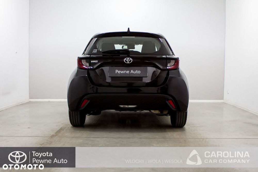 Toyota Yaris - 16