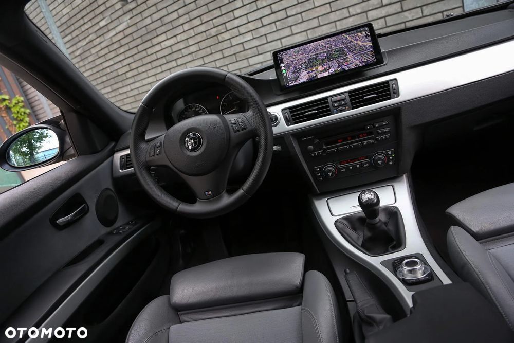 BMW Seria 3 - 25