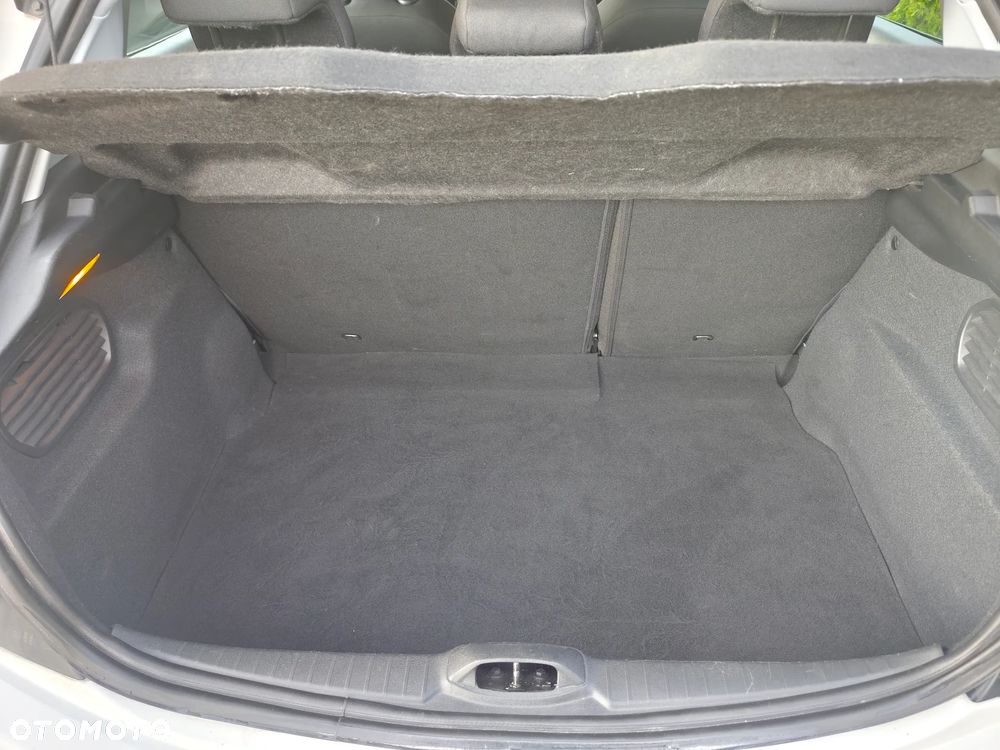 Peugeot 208 PureTech 82 Active - 15