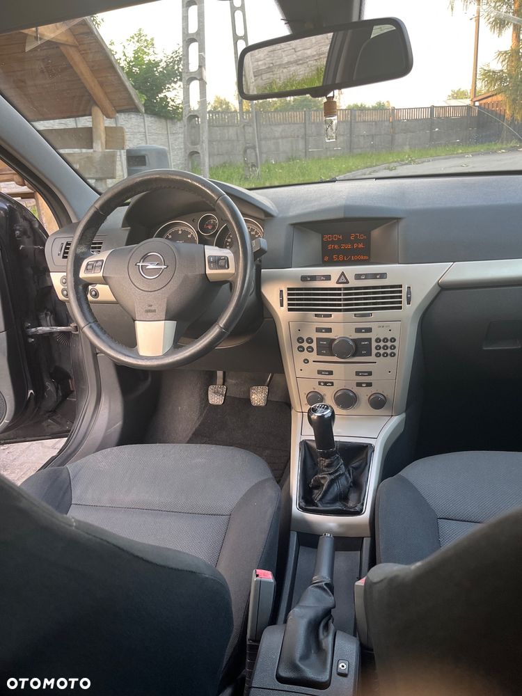 Opel Astra 1.3 CDTI Sport - 22