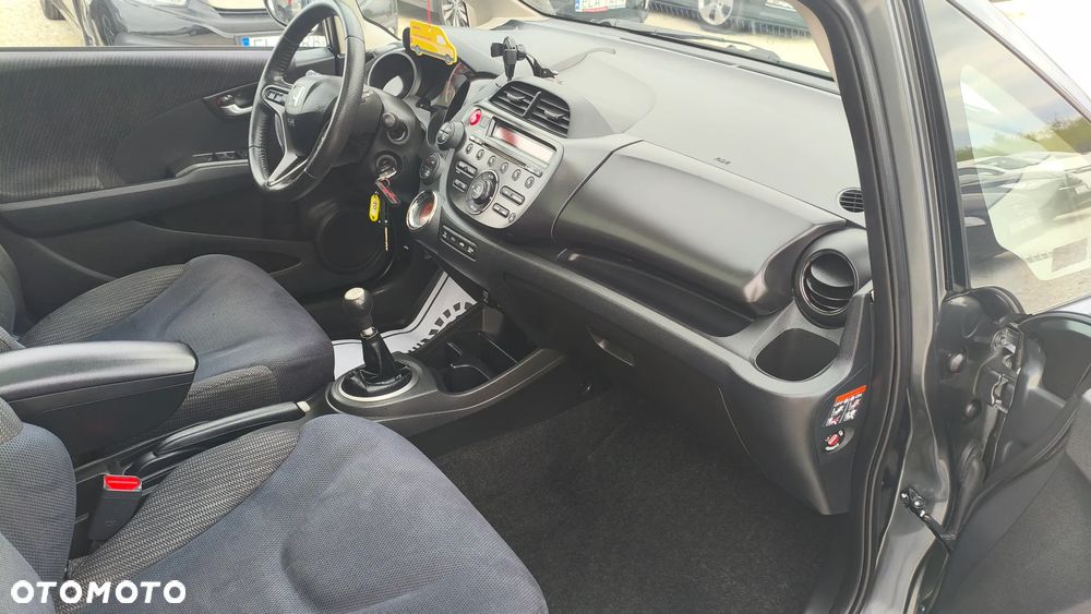 Honda Jazz 1.4 Executive - 33