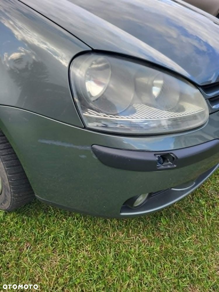 Volkswagen Golf 1.6 FSI Comfortline - 12