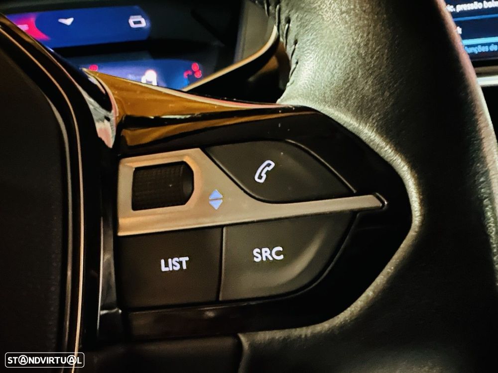 Peugeot 208 1.2 PureTech Allure Pack - 19