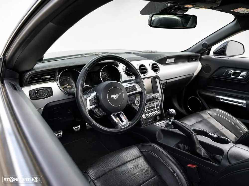 Ford Mustang 2.3 Eco Boost - 33
