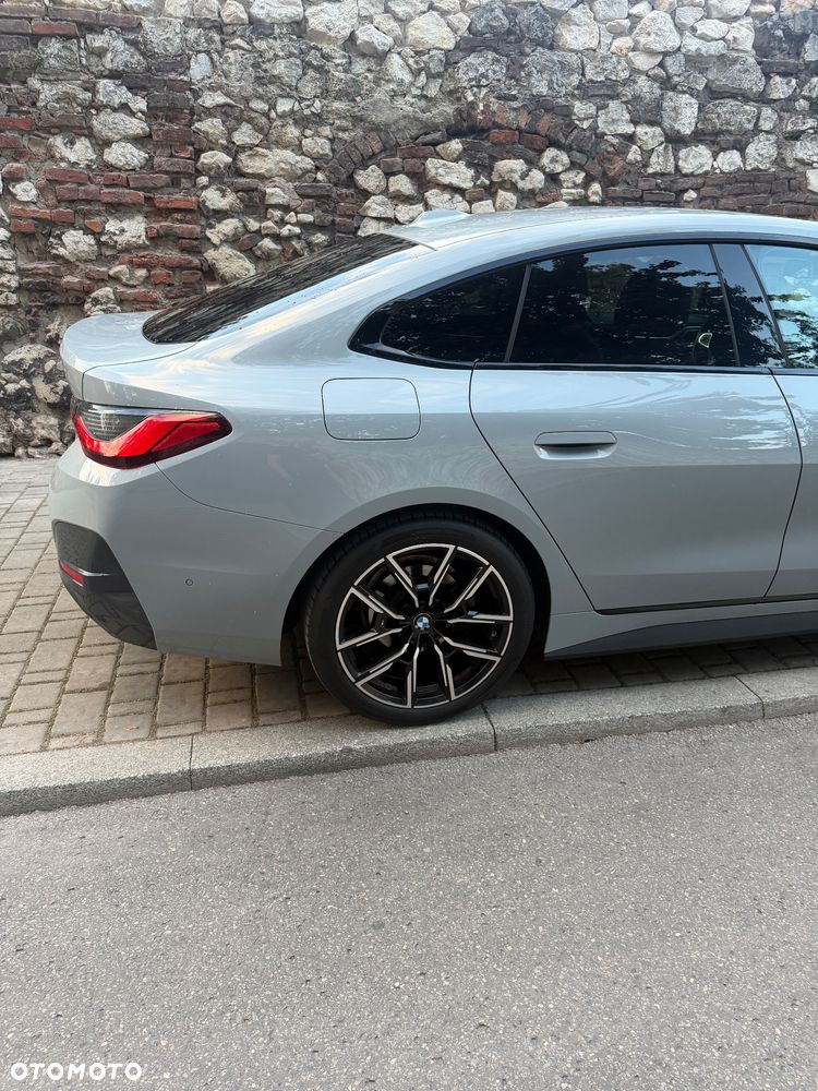 BMW Seria 4 420d xDrive mHEV M Sport Edition - 19