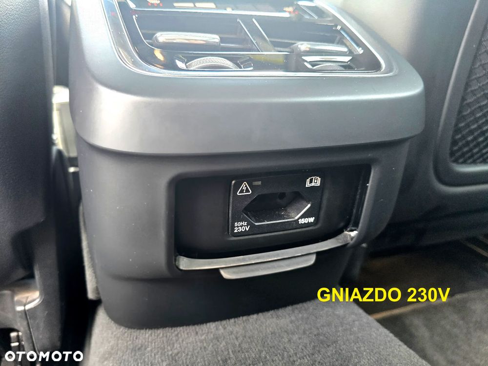 Volvo V90 D4 Inscription - 12