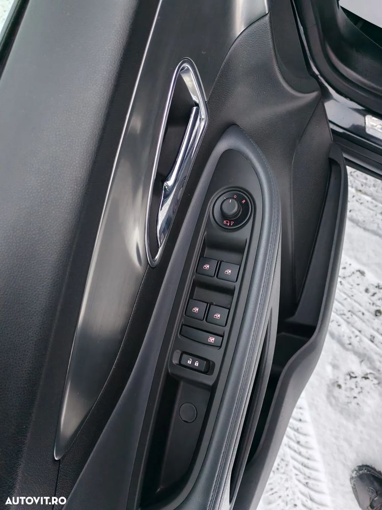 Opel Mokka 1.7 CDTI ECOFLEX Start/Stop Edition - 11