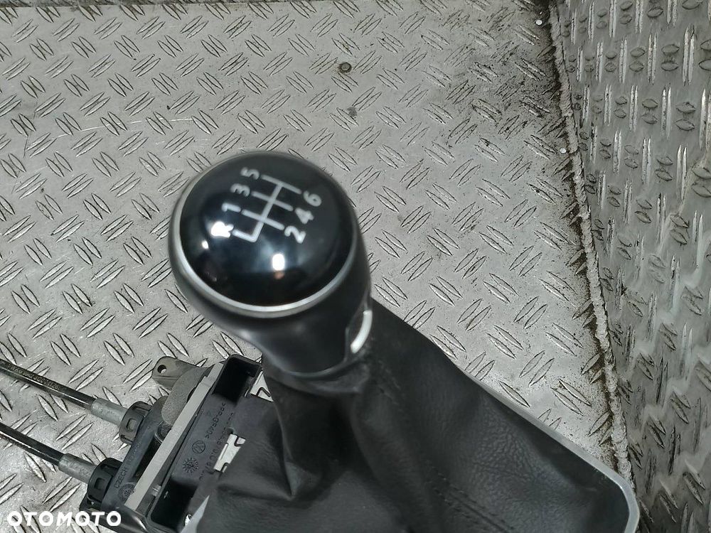 LEWAREK ZMIANY BIEGÓW LINKI VW PASSAT B8 3G0864870C 2.0 TDI - 6