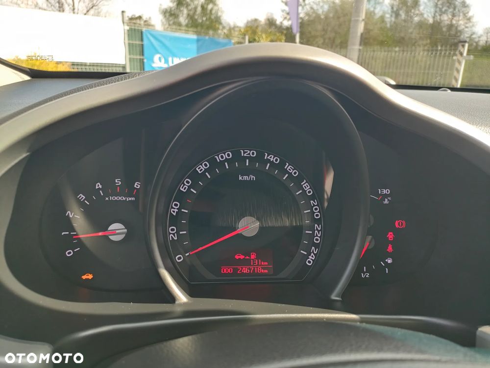 Kia Sportage 2.0 CRDI 2WD Spirit - 29