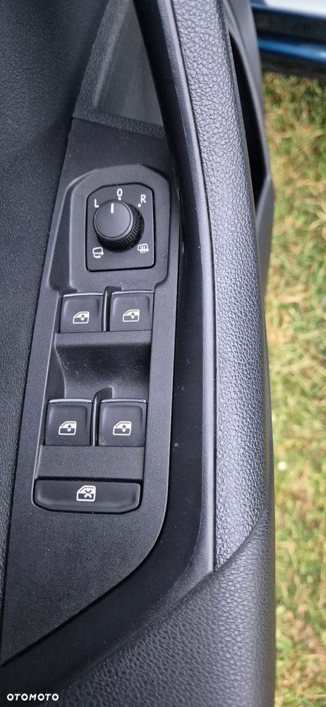 Skoda Karoq 1.5 TSI ACT DSG Style - 20