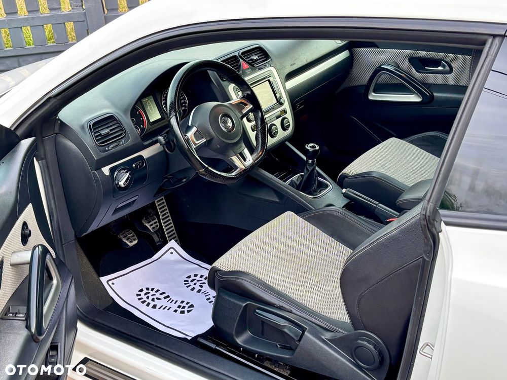 Volkswagen Scirocco 1.4 TSI Edition - 20