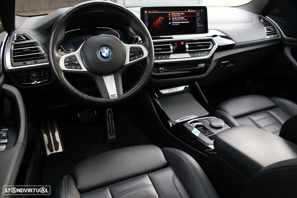 BMW iX3 M Sport Impressive - 40