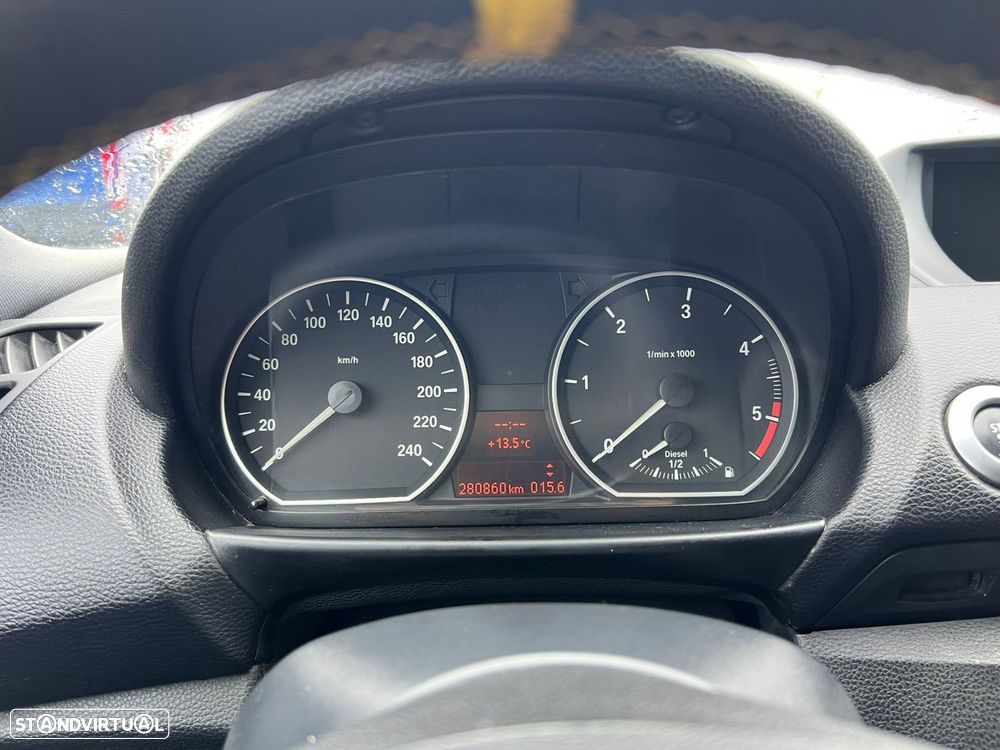 BMW 118 d Line Sport - 33