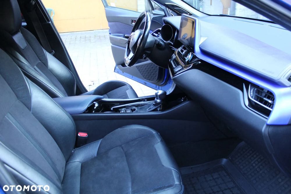 Toyota C-HR 1.8 Hybrid Prestige - 17