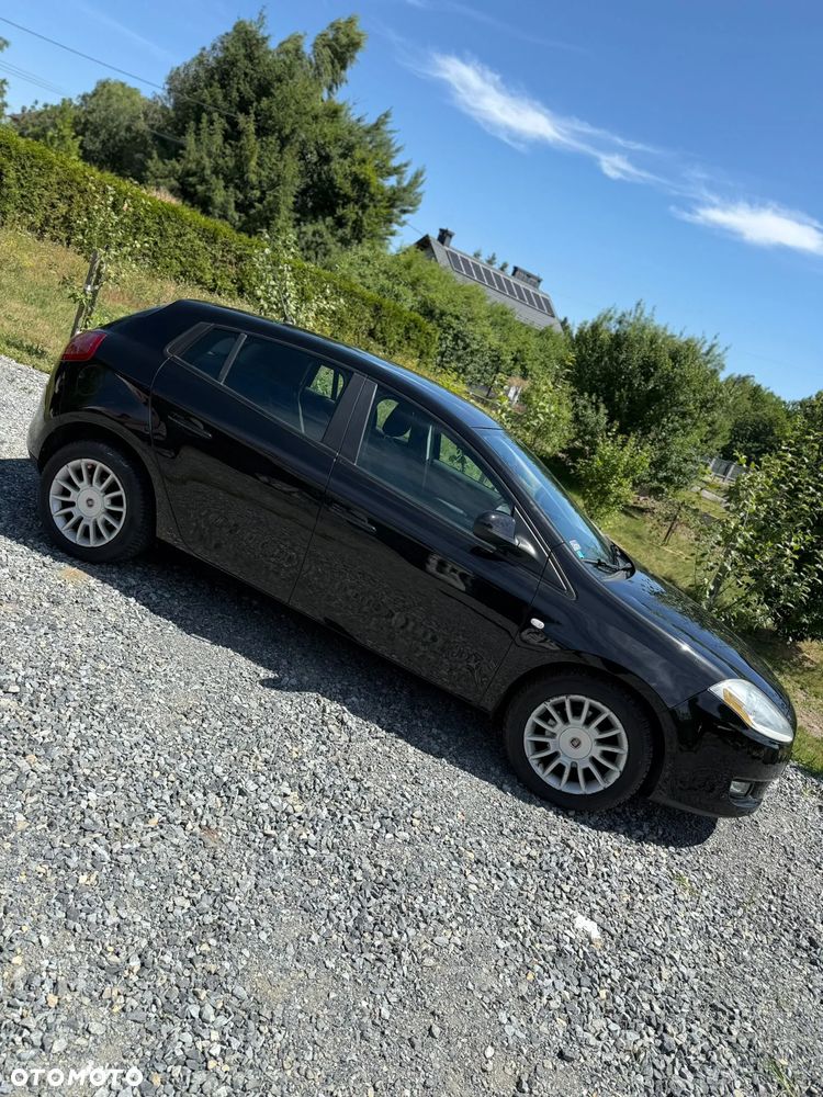 Fiat Bravo - 12
