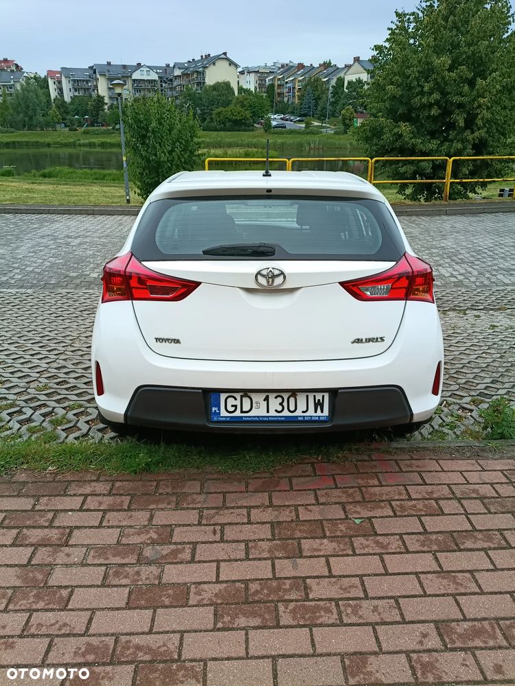 Toyota Auris 1.4 D-4D Active - 2