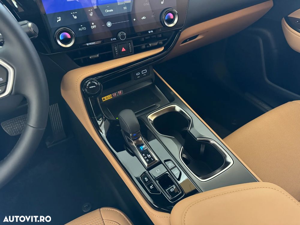 Lexus Seria NX 450h+ 2.5 TNGA HV 25H PHEV CVT Executive - 19