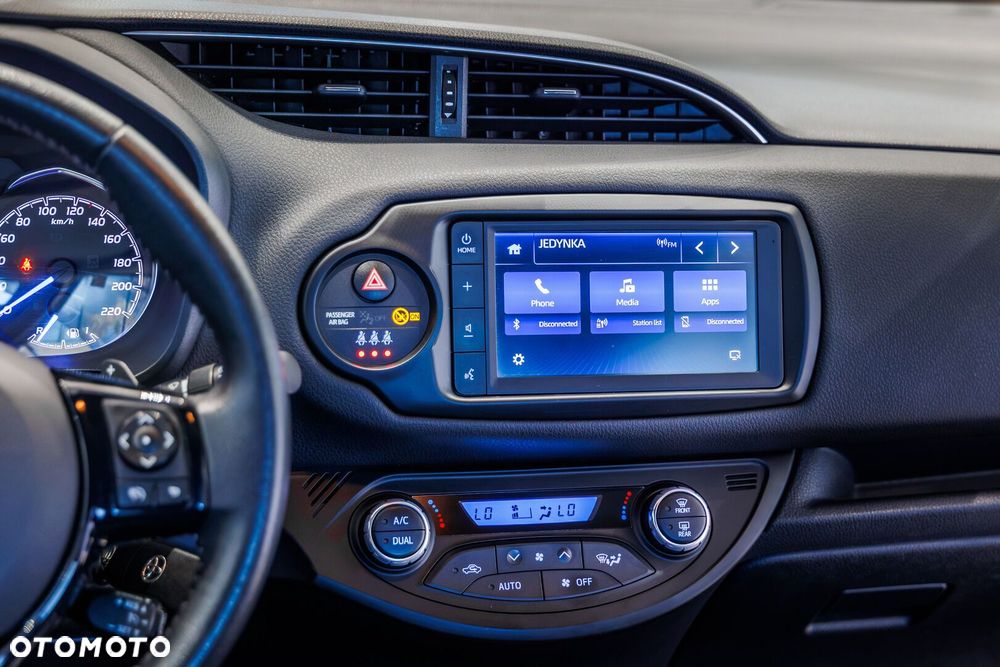 Toyota Yaris - 27