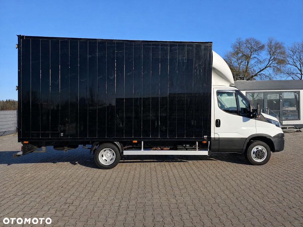 Iveco DAILY 40 C35 - 5
